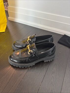 Steve Madden Black Leather Loafers